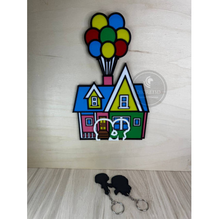 Cuelga llaves de casita con globos multicolor